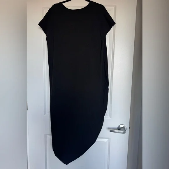 NWT! | UNIVERSAL STANDARD Iconic Geneva V-Neck Short Sleeve Dress Black S/14-16 - Picture 4 of 12